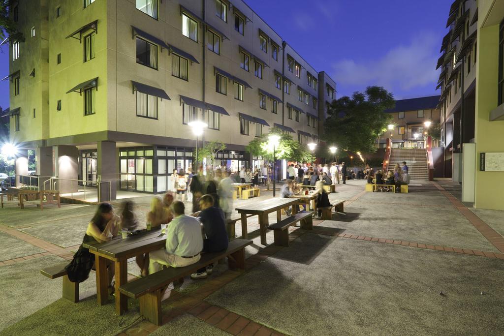 Sydney University Village Экстерьер фото