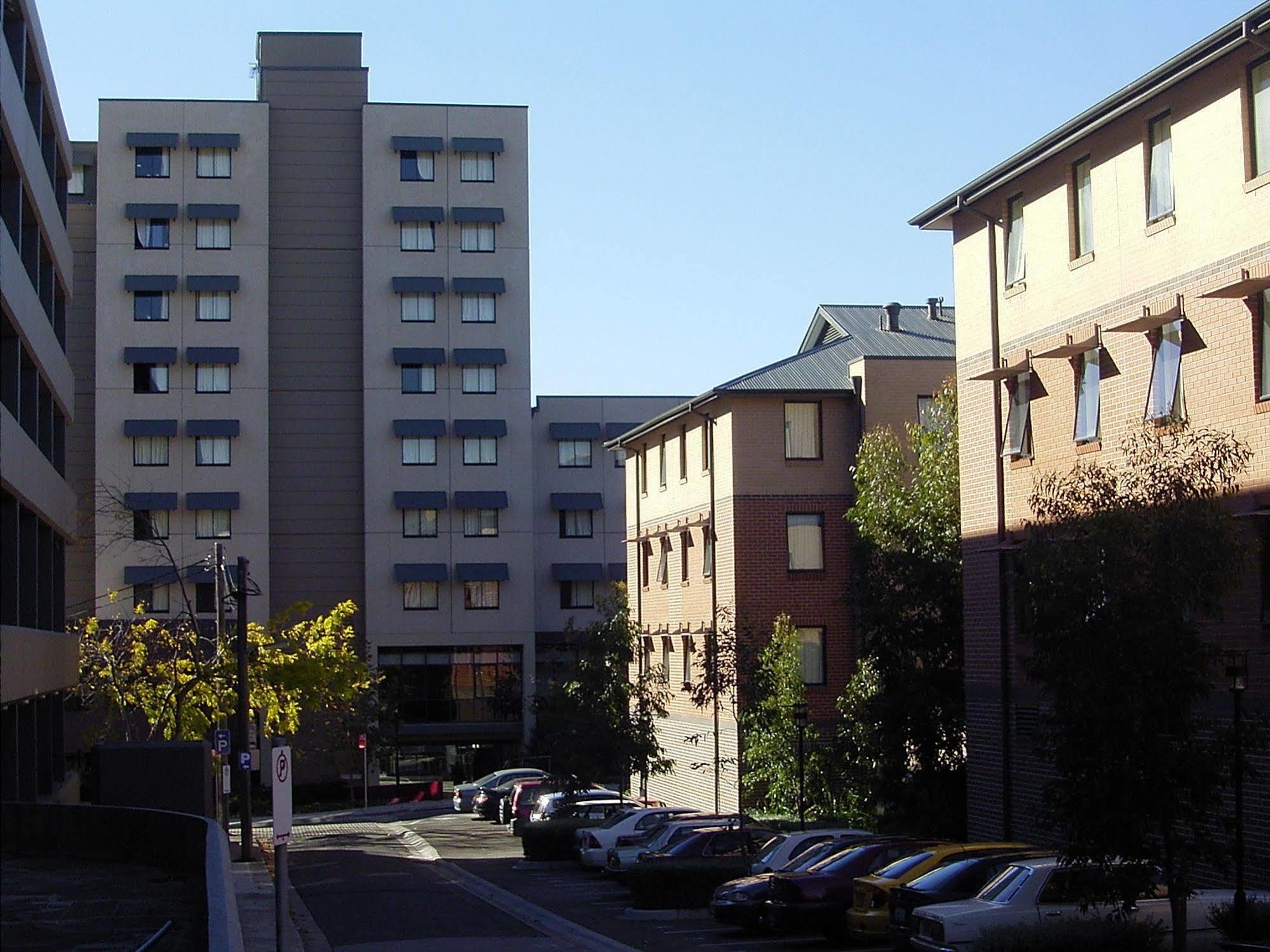 Sydney University Village Экстерьер фото