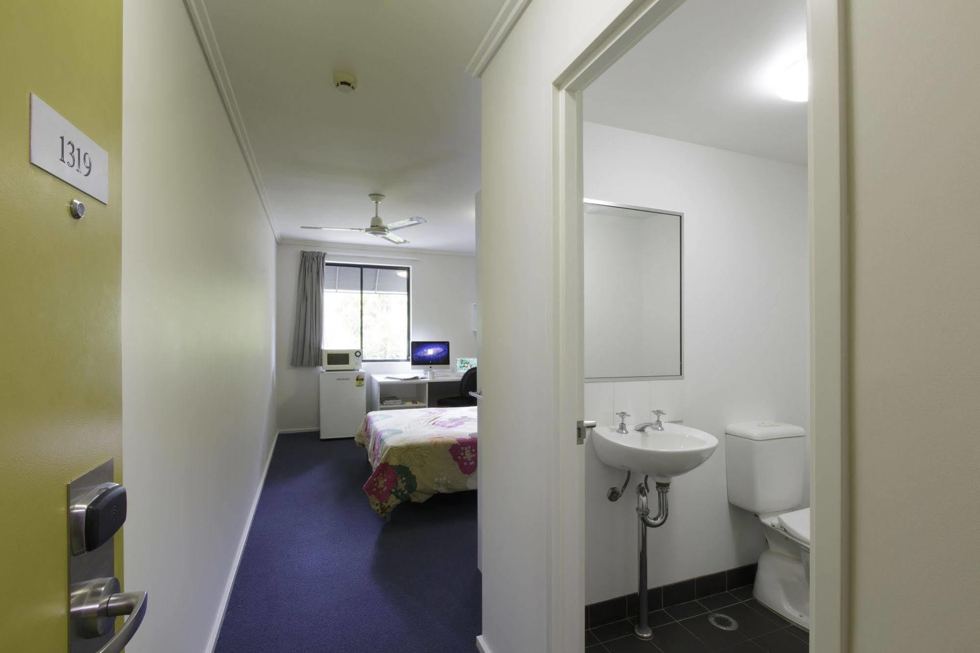 Sydney University Village Экстерьер фото